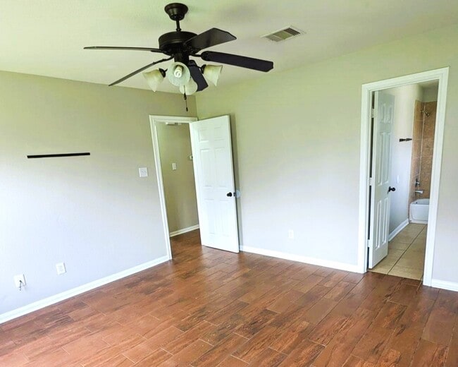 Building Photo - 6242 El Granate Dr