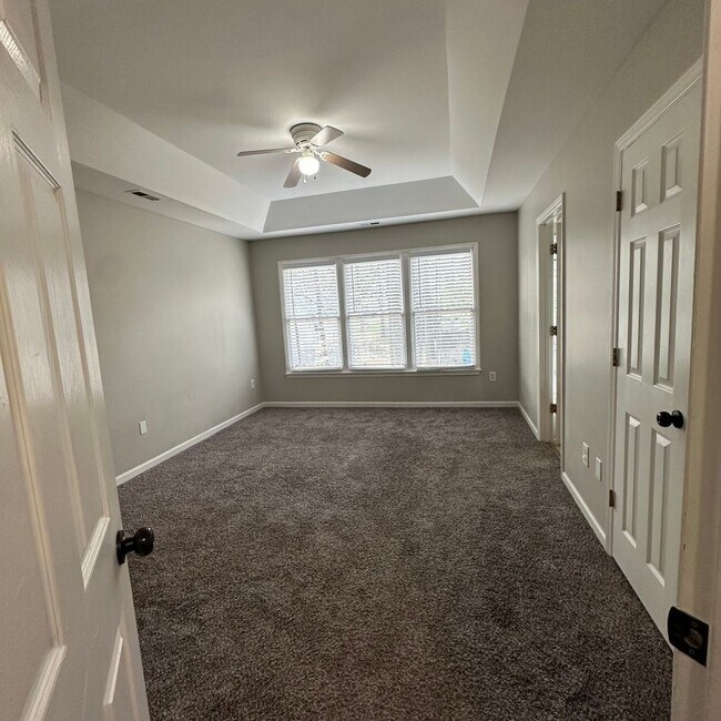Building Photo - Charming 4BR House in Clayton