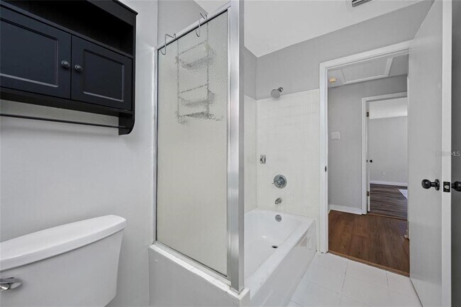 Building Photo - 1411 39th Ave N