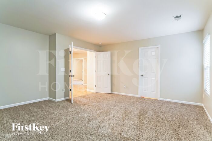 Building Photo - 5900 Ricker Rd