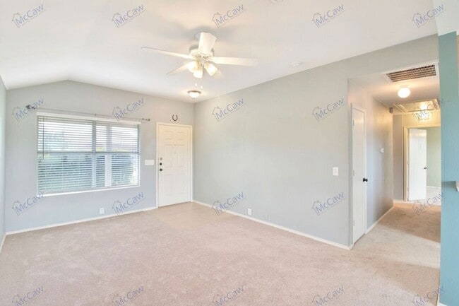 Building Photo - 3504 Riesling Dr
