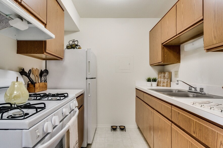 Kitchen - The Village Apartments