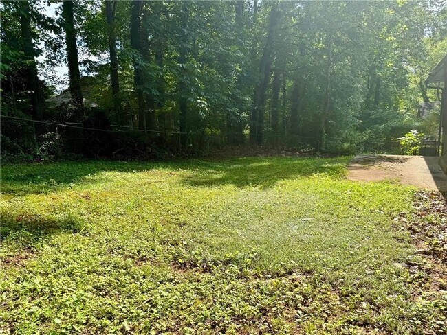 Building Photo - 4449 Cedar Ridge Trail