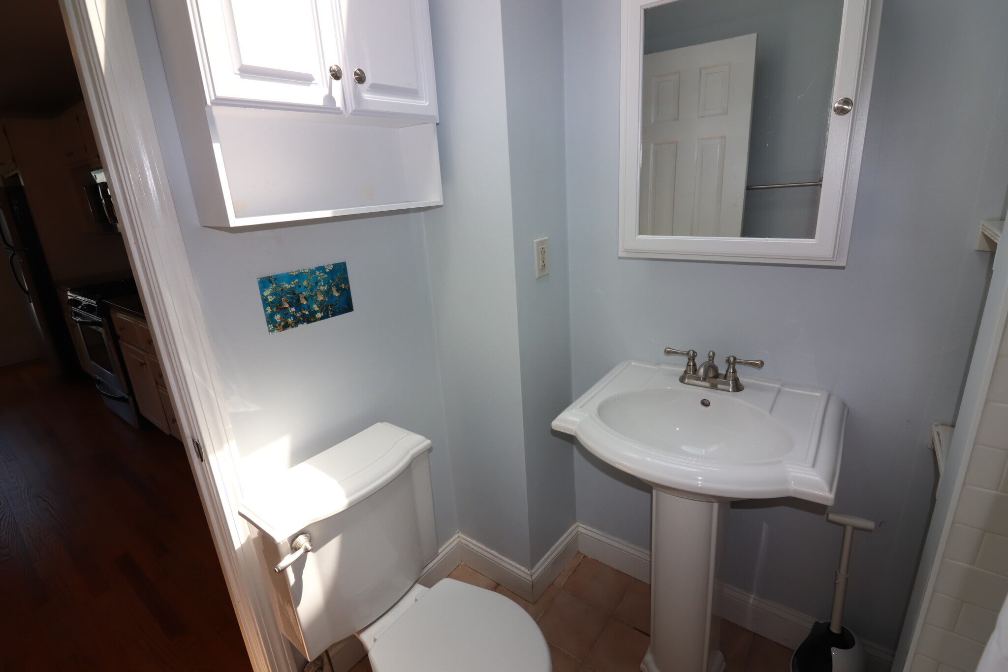 Building Photo - 13 Vinton St