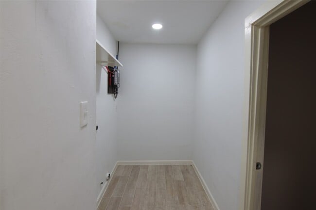 Building Photo - 9130 Autumn Harvest Dr