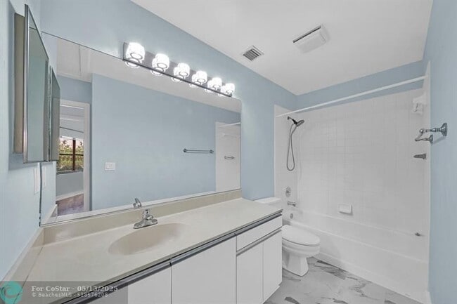 Building Photo - 23316 Water Cir