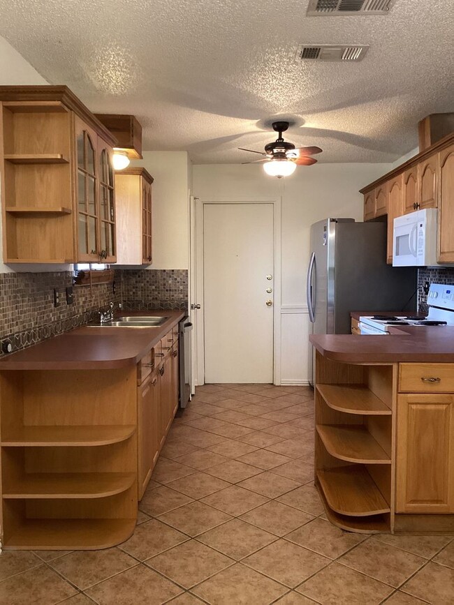 Building Photo - COMING SOON!