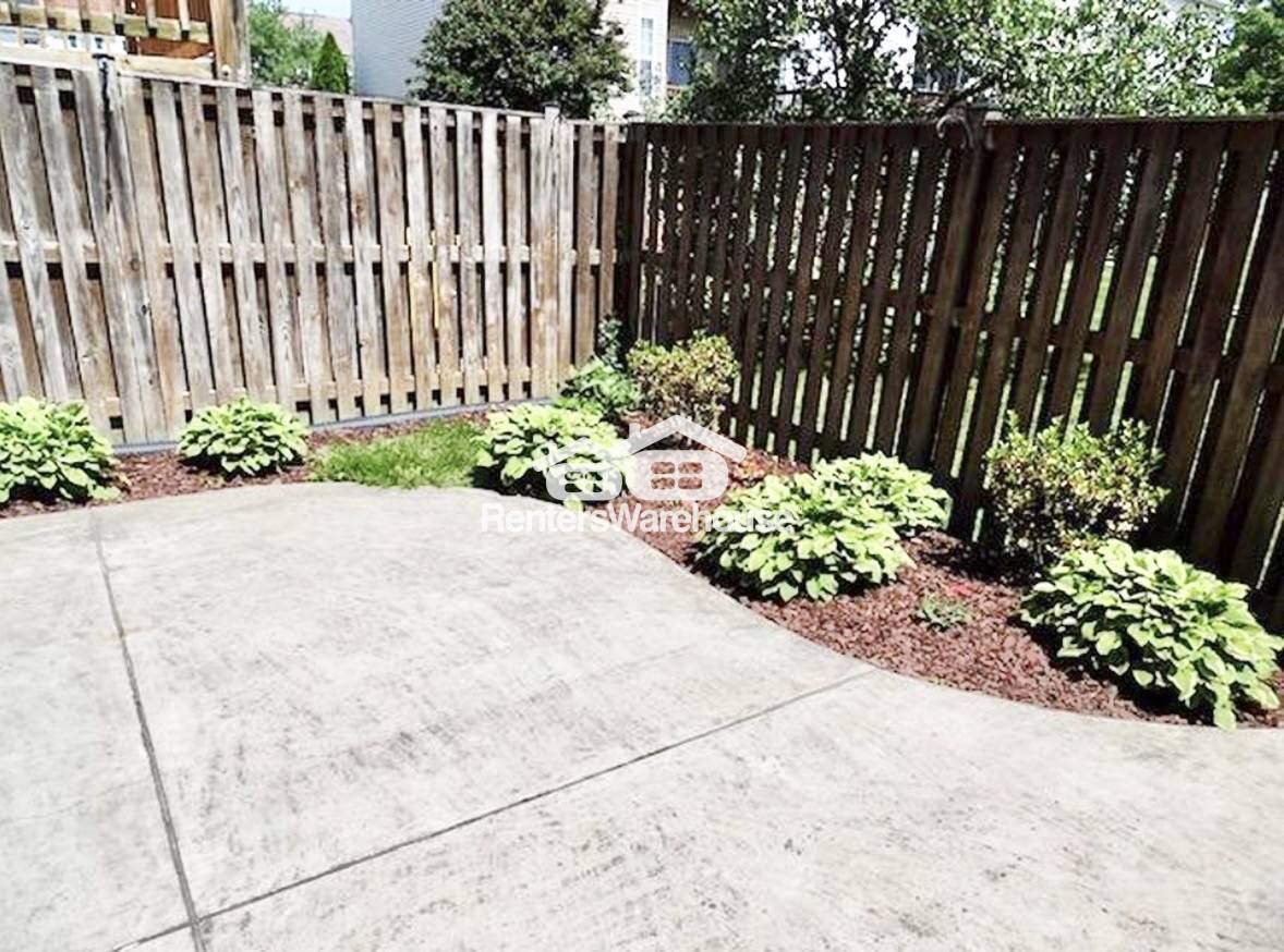 Building Photo - 1404 Jedforest Dr