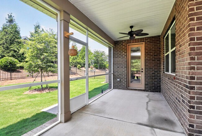 Building Photo - Ranch Home in Mint Hill, NC