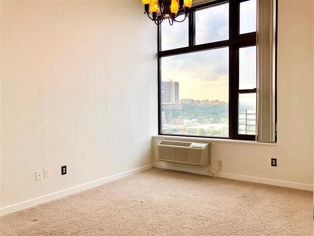 Building Photo - 1500 WASHINGTON St