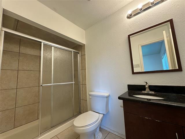 Building Photo - 553 Hightrail Dr