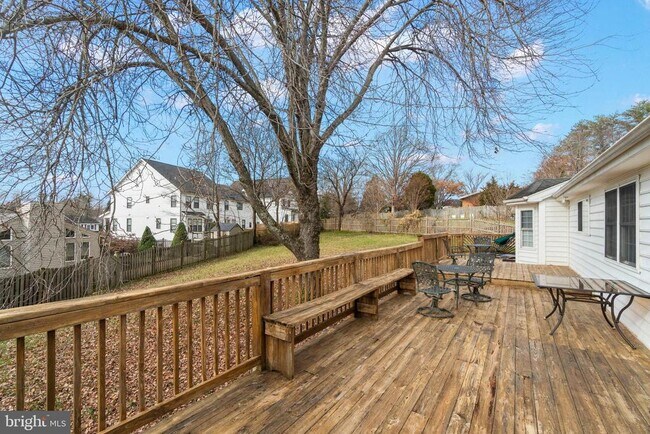 Building Photo - 1818 Panarama Ct
