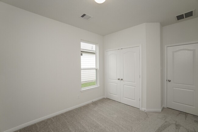 Building Photo - 4807 Westfield Pines Dr