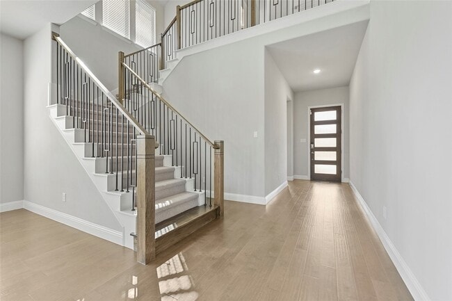 Building Photo - 12732 Cooper River Trl