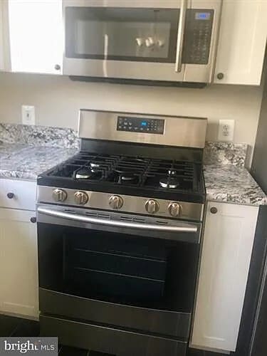 Building Photo - 12905 Alton Square