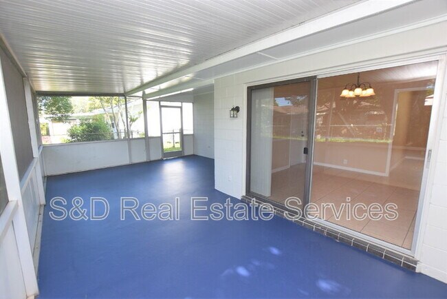 Building Photo - 612 Lake Ned Rd