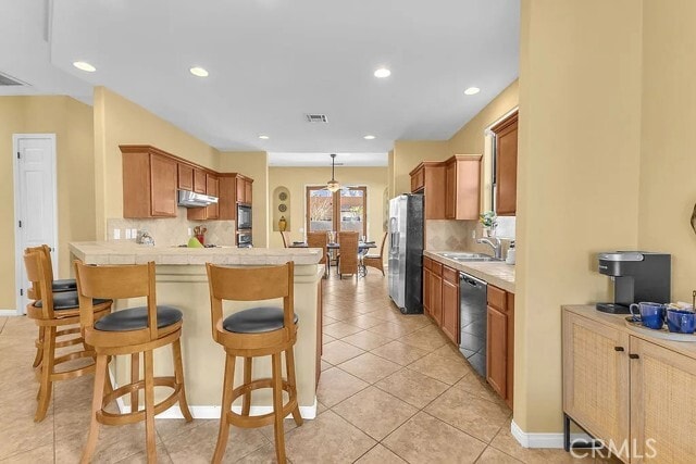 Building Photo - 54052 Avenida Martinez