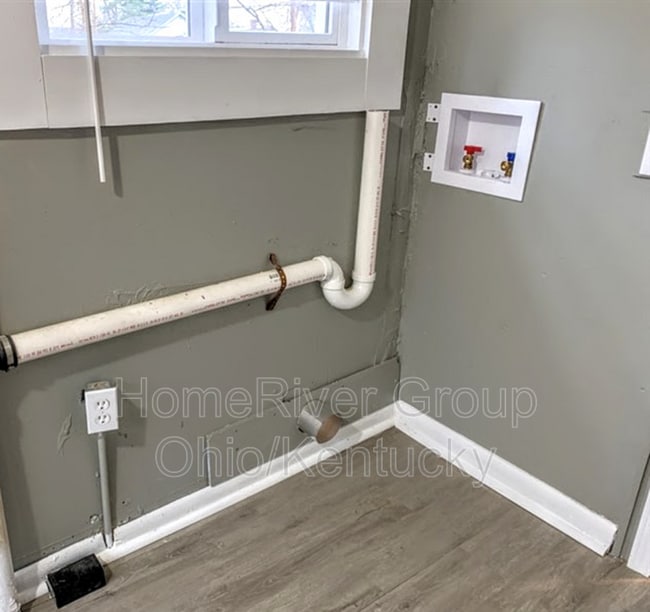 Building Photo - 3607 Craig Ave