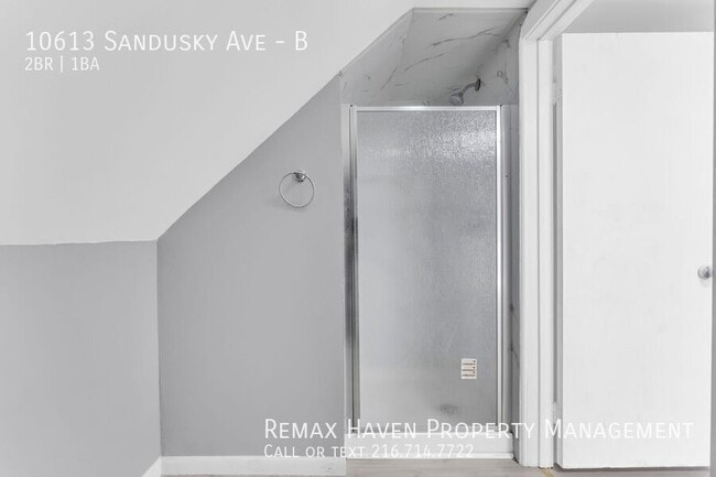 Building Photo - 10613 Sandusky Ave