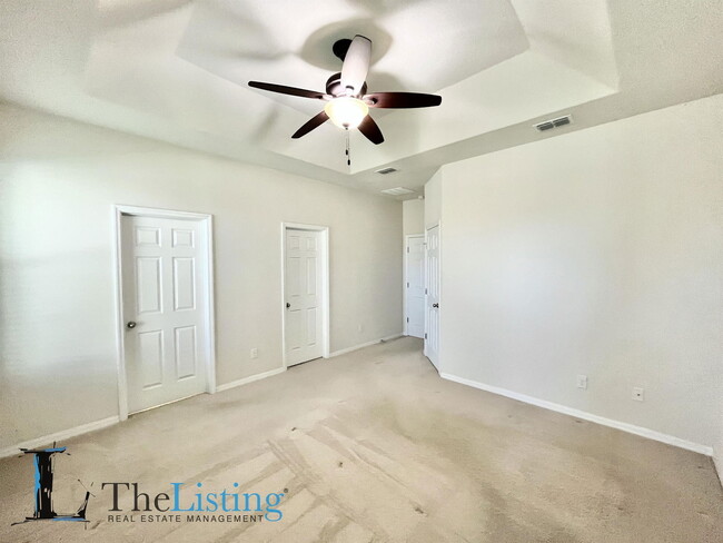 Building Photo - 7326 Azalea Cove Cir