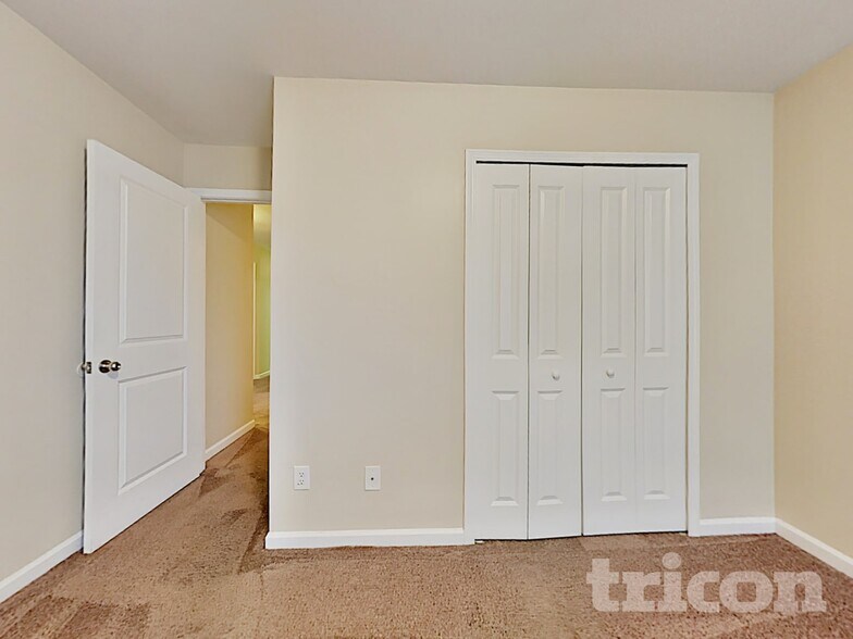 Building Photo - 3562 Willow Meadow Ln