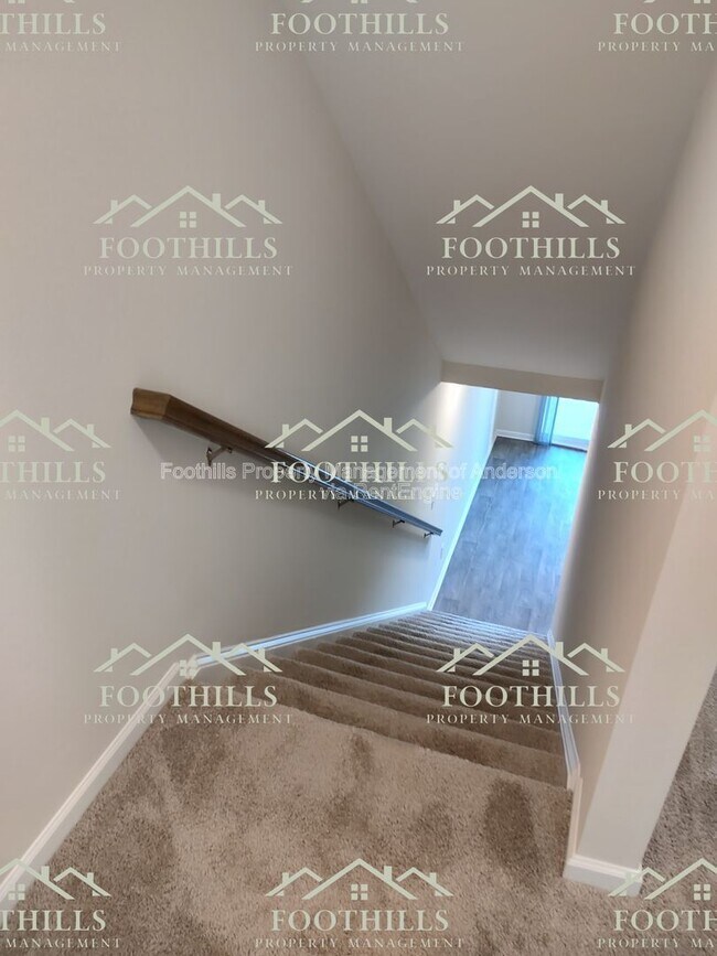 Building Photo - 145 Adger Rd