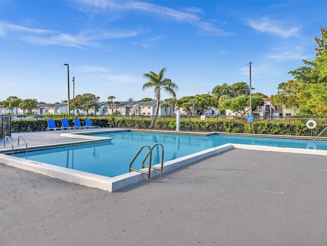 Building Photo - 1163 Lake Terry Dr