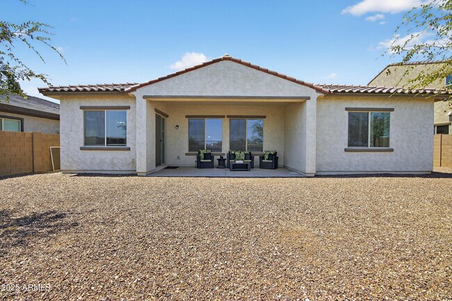 Building Photo - 3405 S 183rd Dr