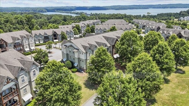 Building Photo - 1613 Muscovy Wy