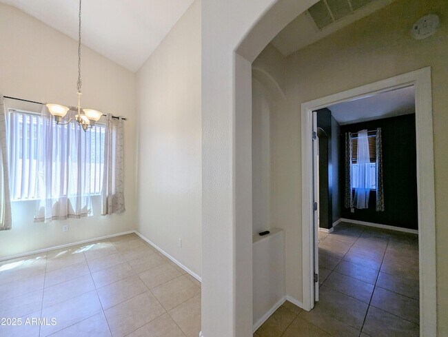 Building Photo - 3731 W St Kateri Dr