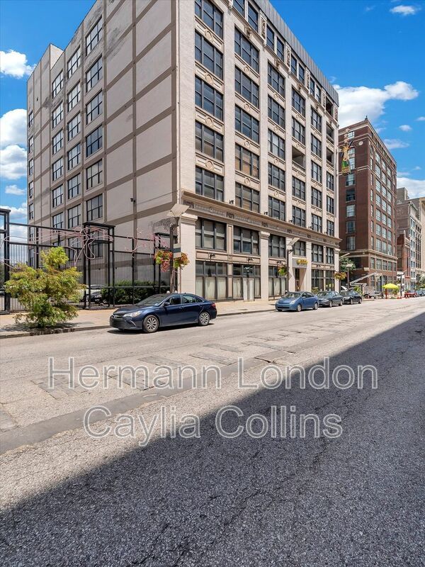 Primary Photo - 1601 Washington Ave