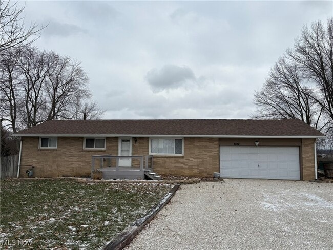 Building Photo - 2434 Saratoga Ave SW