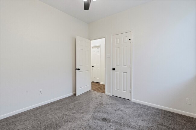 Building Photo - 1602 Winston Homestead Dr