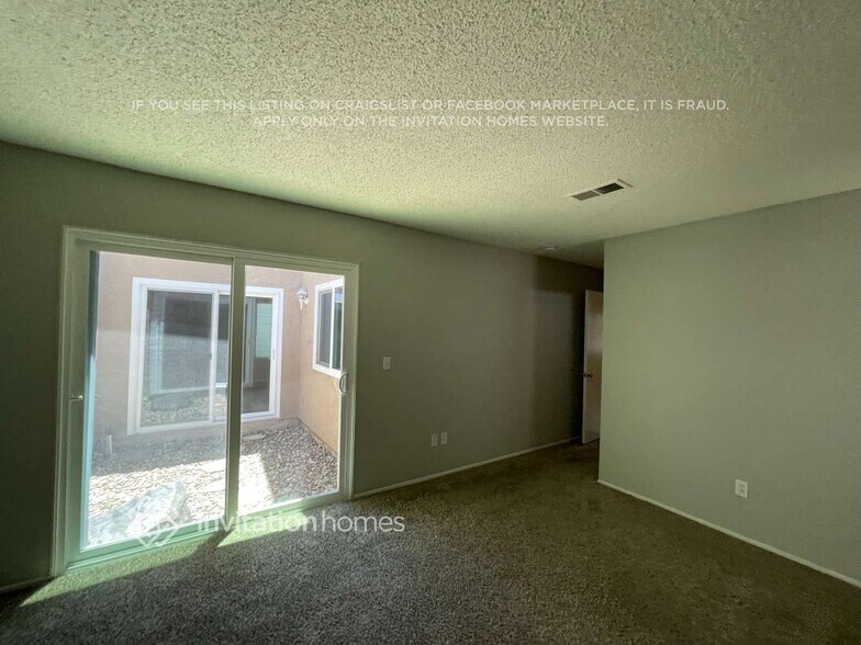 Building Photo - 724 Sandy Brook Ct