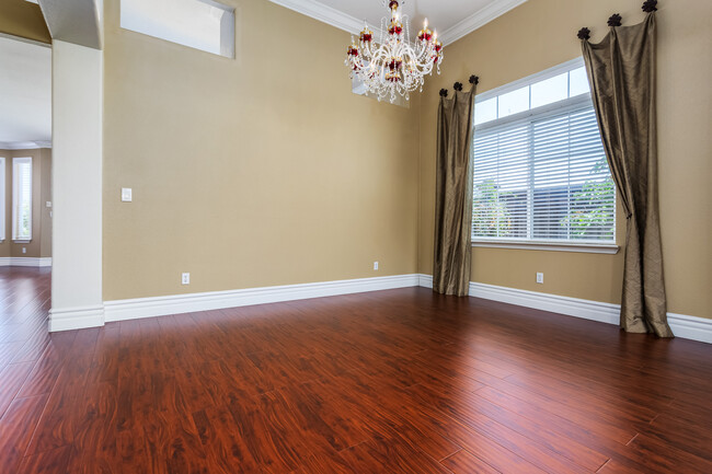 Building Photo - 5295 Crystyl Ranch Dr