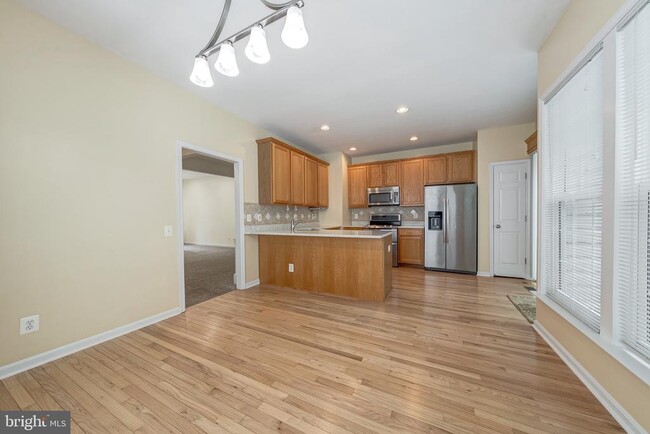 Building Photo - 13961 Gill Brook Ln