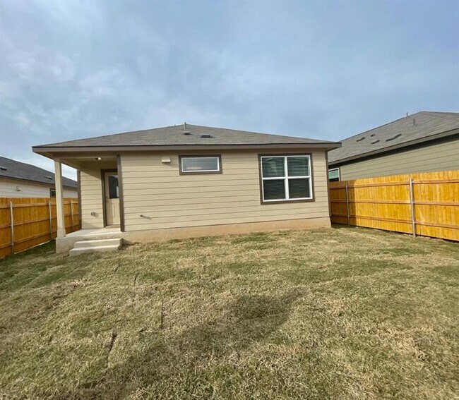 Building Photo - 437 Perfect World Lp