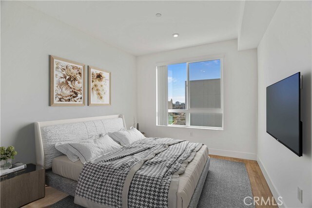 Building Photo - 8750 Sepulveda Blvd