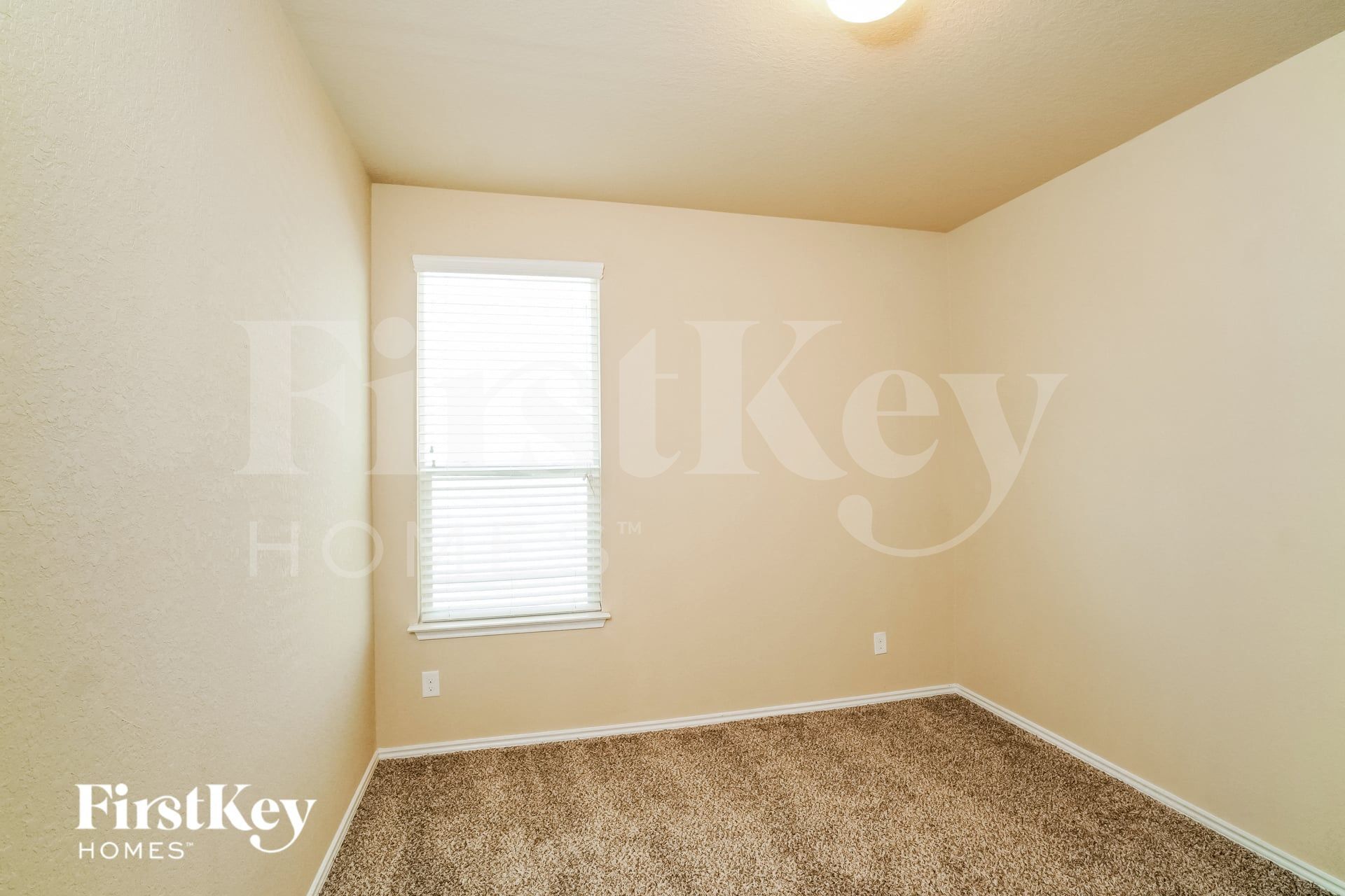 Building Photo - 13426 Frio Parke