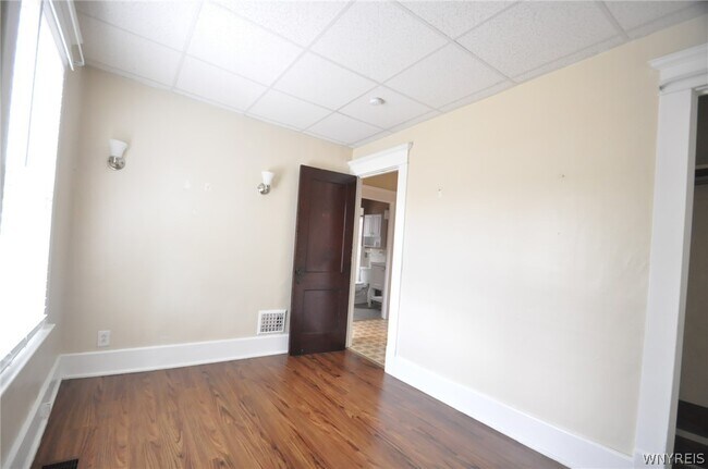 Building Photo - 74 Norwalk Ave