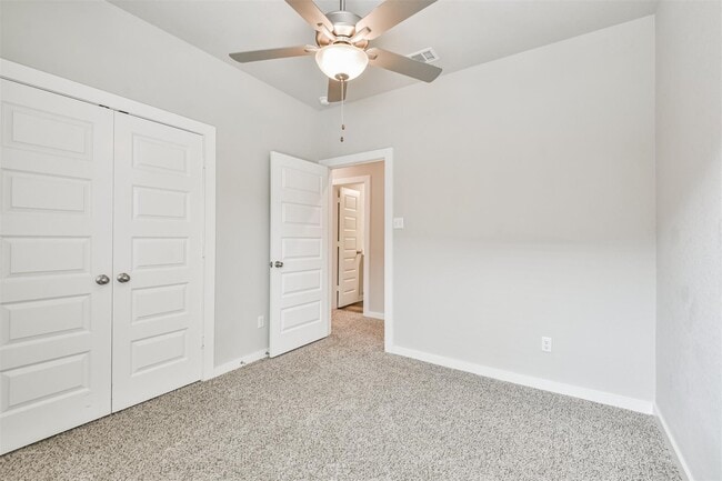 Building Photo - 25508 Starling Ln