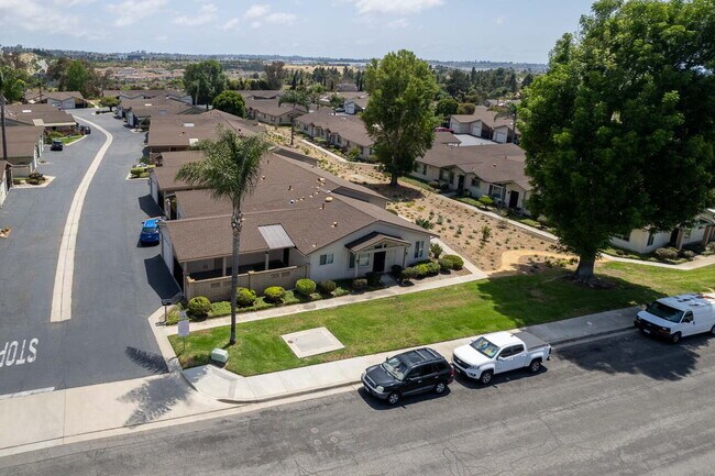 Building Photo - 1025 Plover Way
