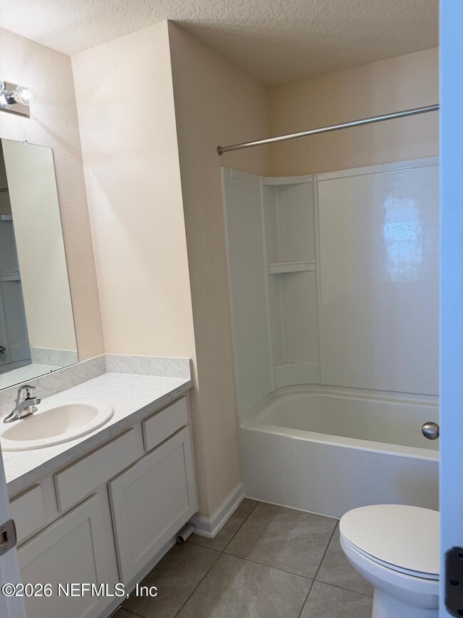 Building Photo - 855 Centennial St