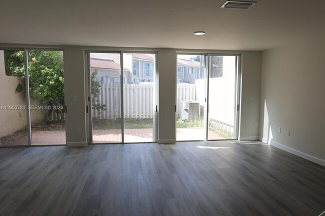 Building Photo - 5240 NW 102nd Ct