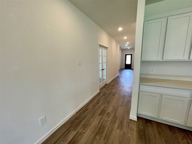 Building Photo - 17202 Coppice Oak Dr