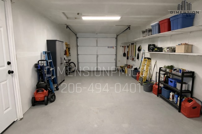 Building Photo - 101st Duplex