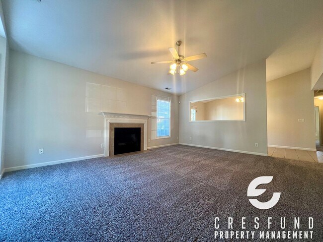 Building Photo - READY TO MOVE IN TODAY? This 3 Bed, 2 Bath Is Ready For You!