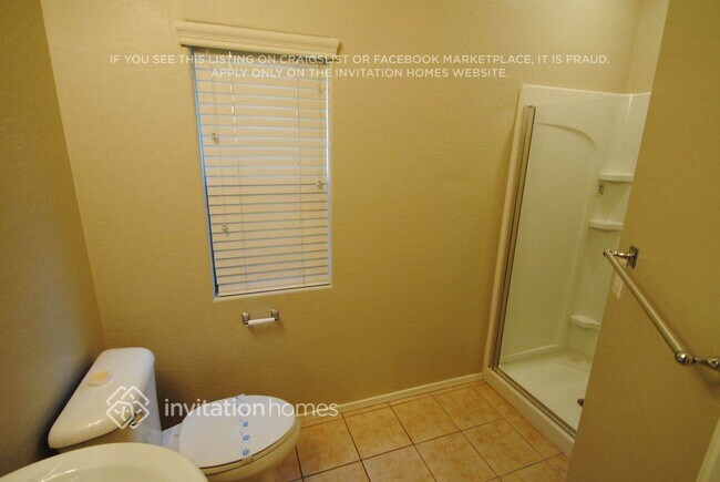 Building Photo - 4732 E Olney Ave