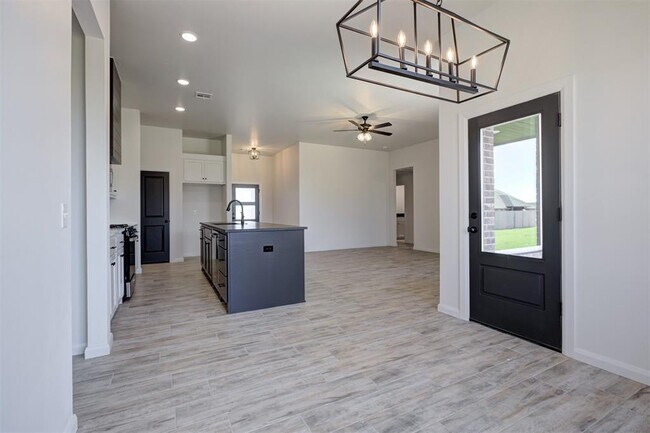 Building Photo - 2020 W Flintlock Wy