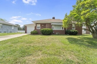 Building Photo - 3491 Edison St